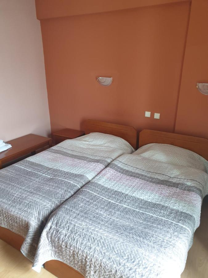 Krystal Hotel Krystallopigí Esterno foto